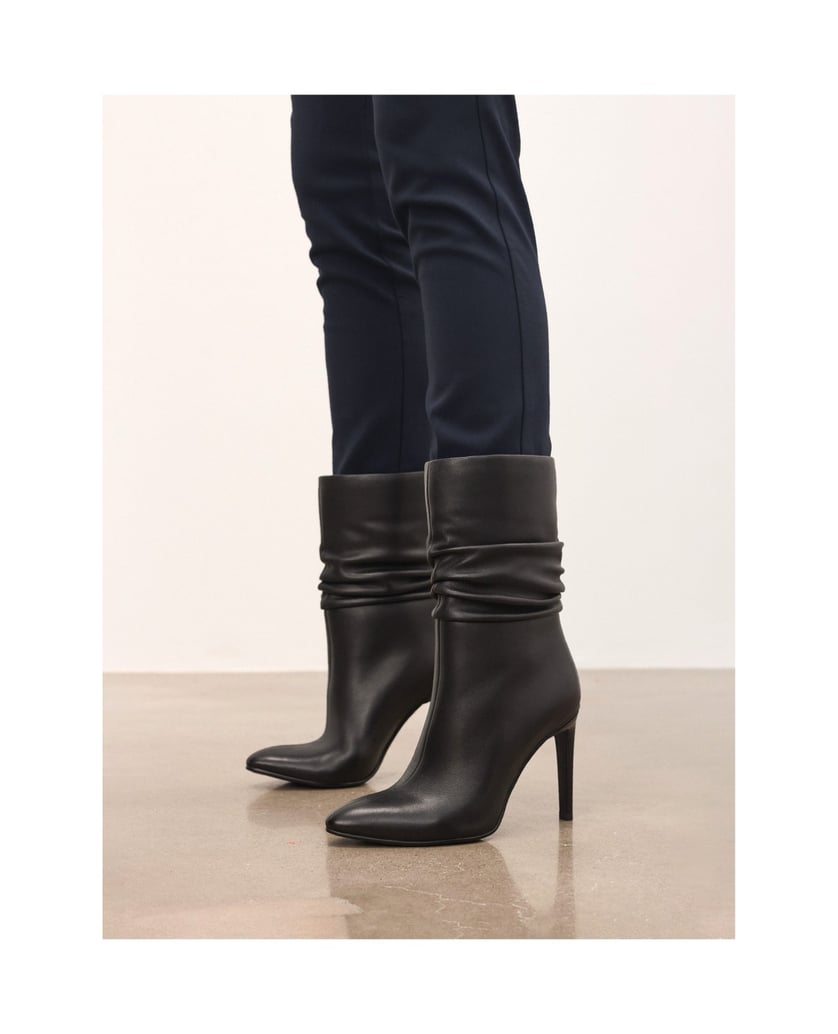 Kazar-Elegant-black-boots-with-creased-upper-čierna