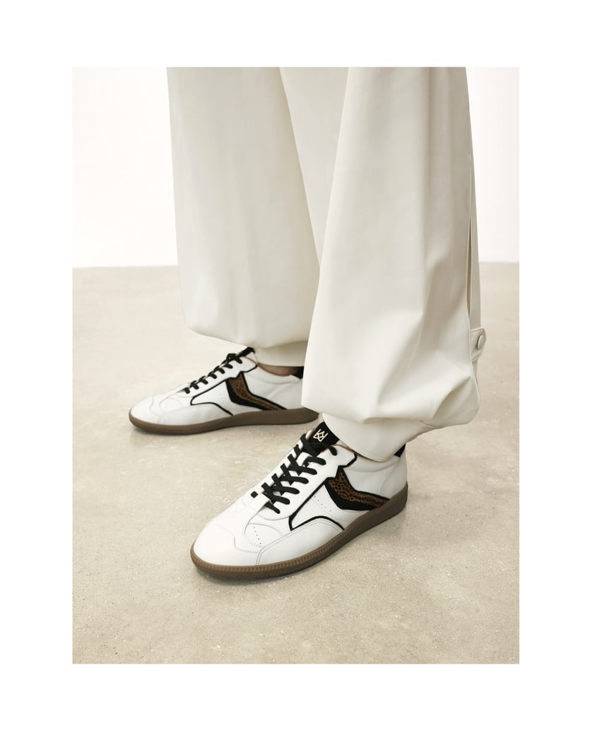 Kazar-Avantgardistische-Turnschuhe-mit-Tiermotiv-weiss