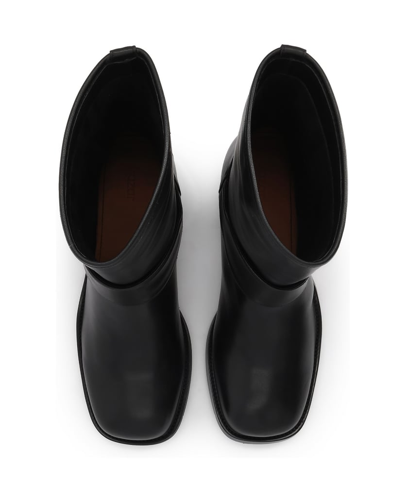 Kazar-Black-leather-boots-with-square-toe-čierna