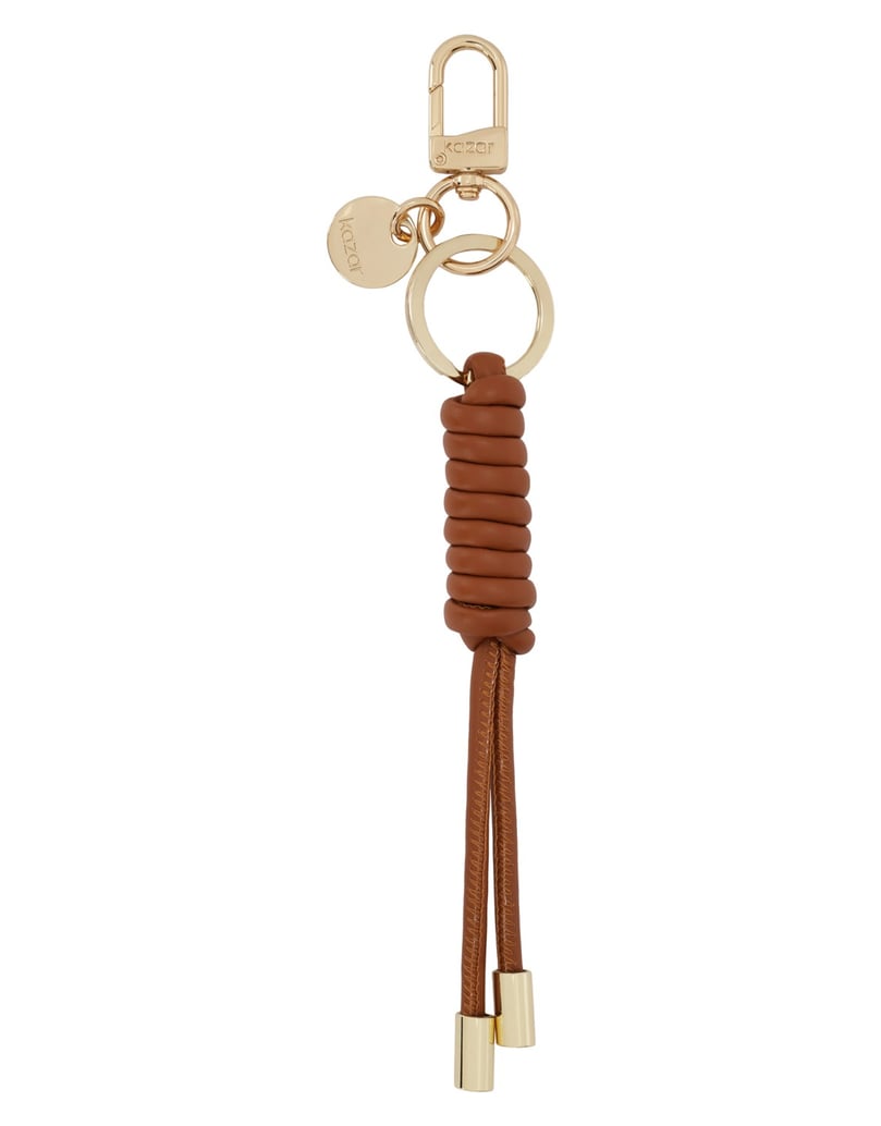 Kazar-Light-brown-leather-key-ring-with-elegant-gold-details-ťavia