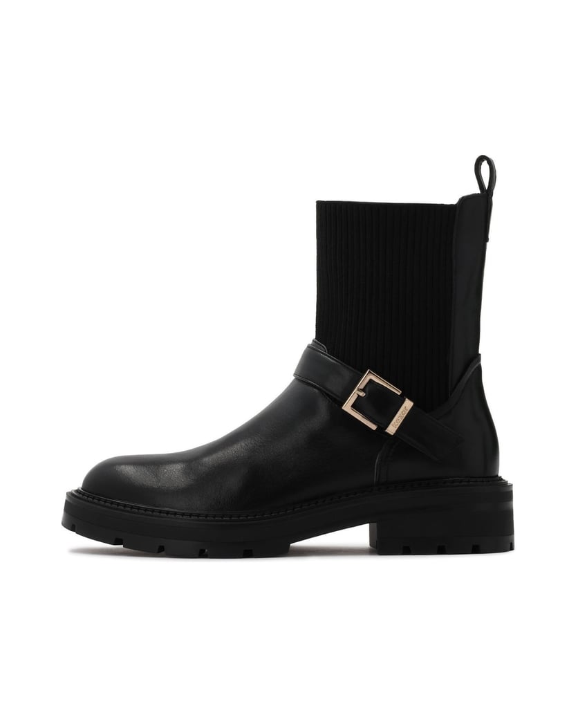 Kazar-Slip-on-flat-boots-decorated-with-a-strap-černá