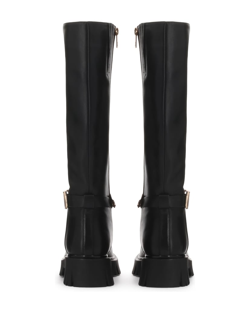 Kazar-Black-leather-boots-decorated-with-a-strap-čierna