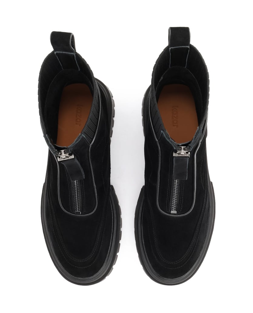 Kazar-Suede-boots-with-a-zipper-on-the-front-of-the-upper-čierna