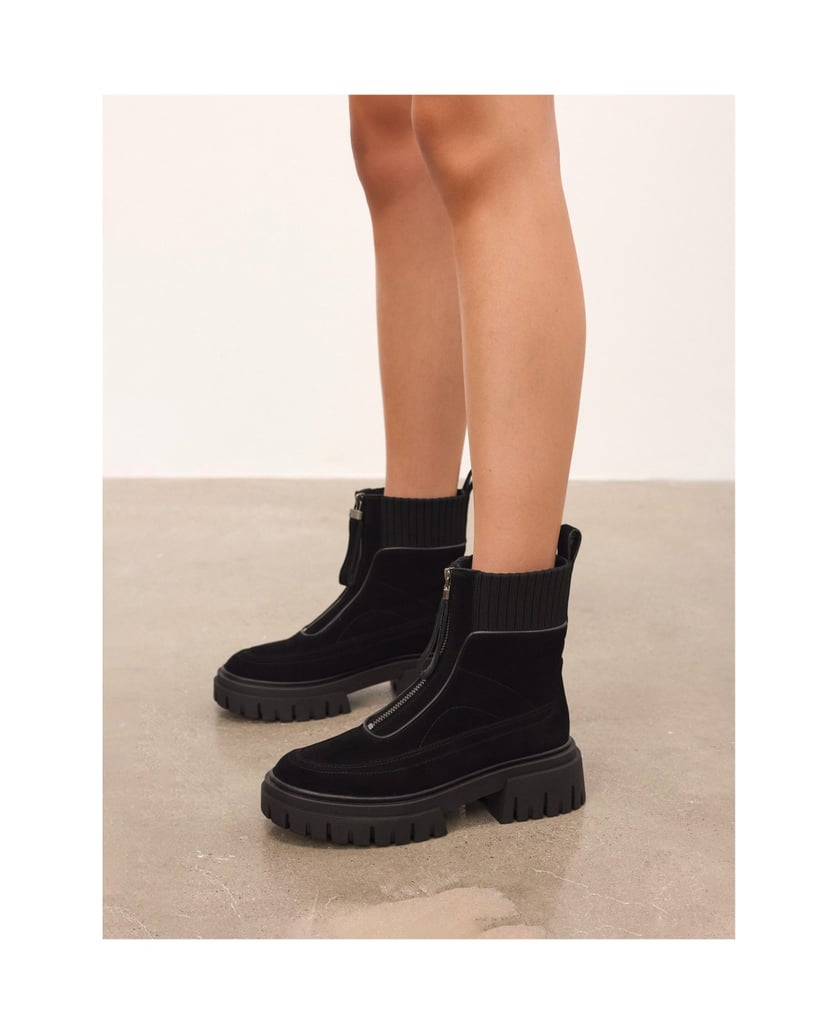 Kazar-Suede-boots-with-a-zipper-on-the-front-of-the-upper-čierna