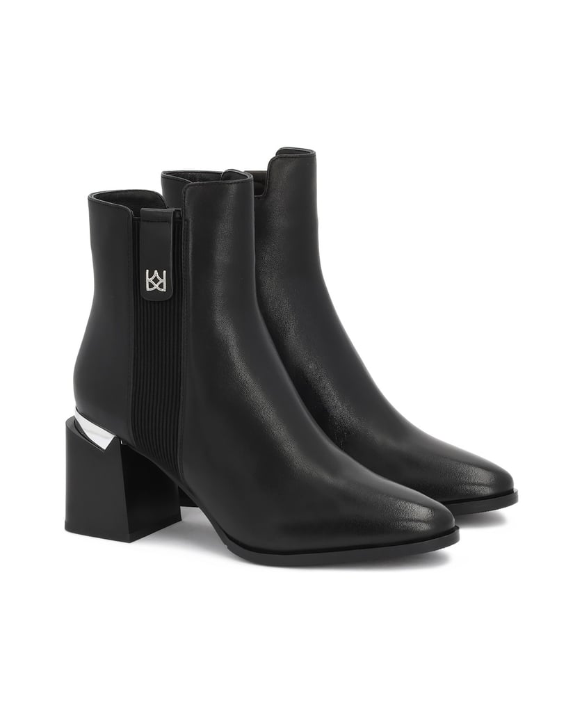 Kazar-Black-leather-boots-with-metallic-detailing-čierna