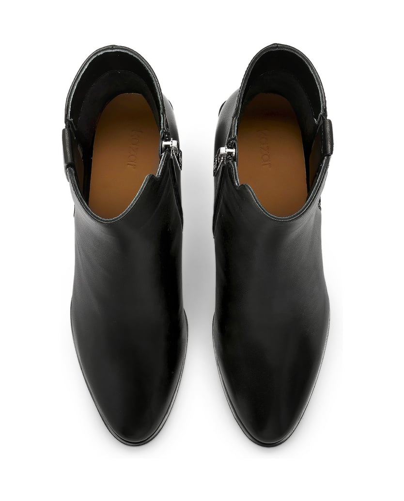 Kazar-Black-leather-boots-with-metallic-detailing-čierna
