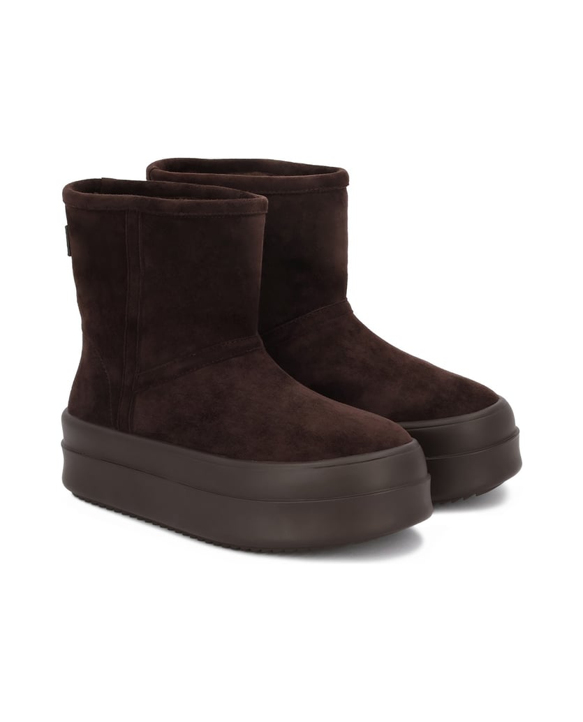 Kazar-Brown-snow-boots-on-a-thick-sole-with-sheep's-wool-insulation-hnědá