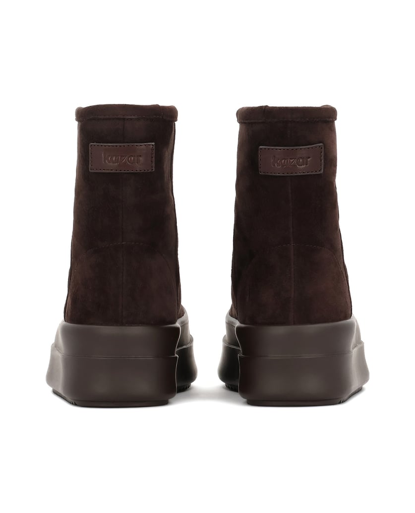 Kazar-Brown-snow-boots-on-a-thick-sole-with-sheep's-wool-insulation-hnědá