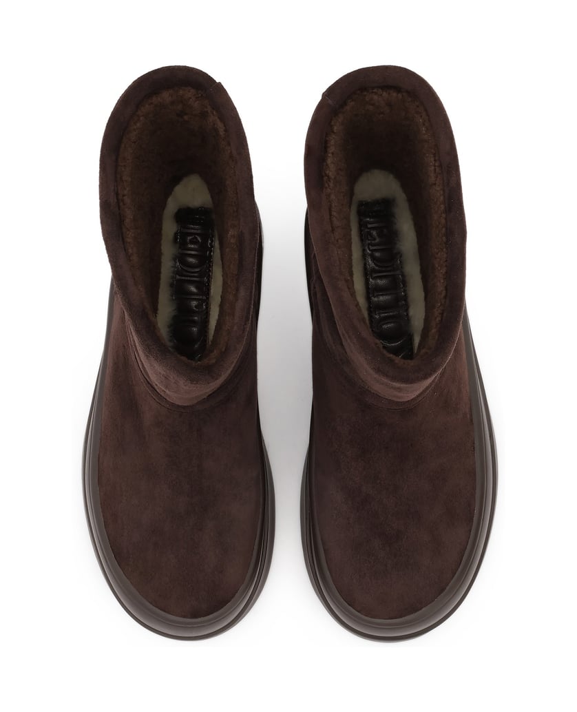 Kazar-Brown-snow-boots-on-a-thick-sole-with-sheep's-wool-insulation-hnědá