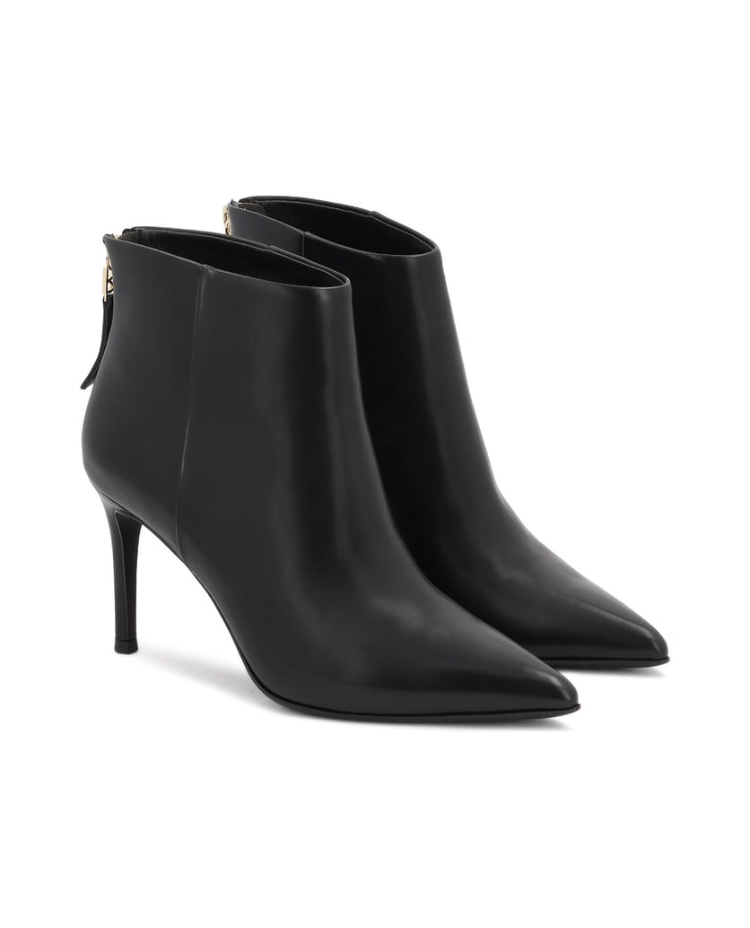 Kazar-Black-leather-stiletto-heeled-boots-with-zipper-at-back-čierna
