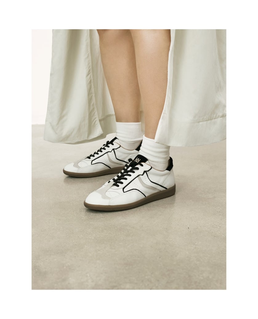 Kazar-Black-and-white-leather-sneakers-with-suede-inset-pattern-biela