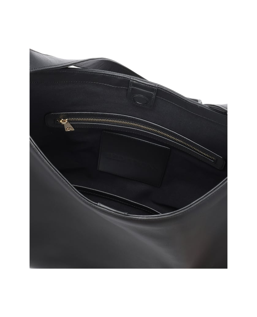 Kazar-Elegant-black-leather-handbag-with-trapezoidal-shape-čierna