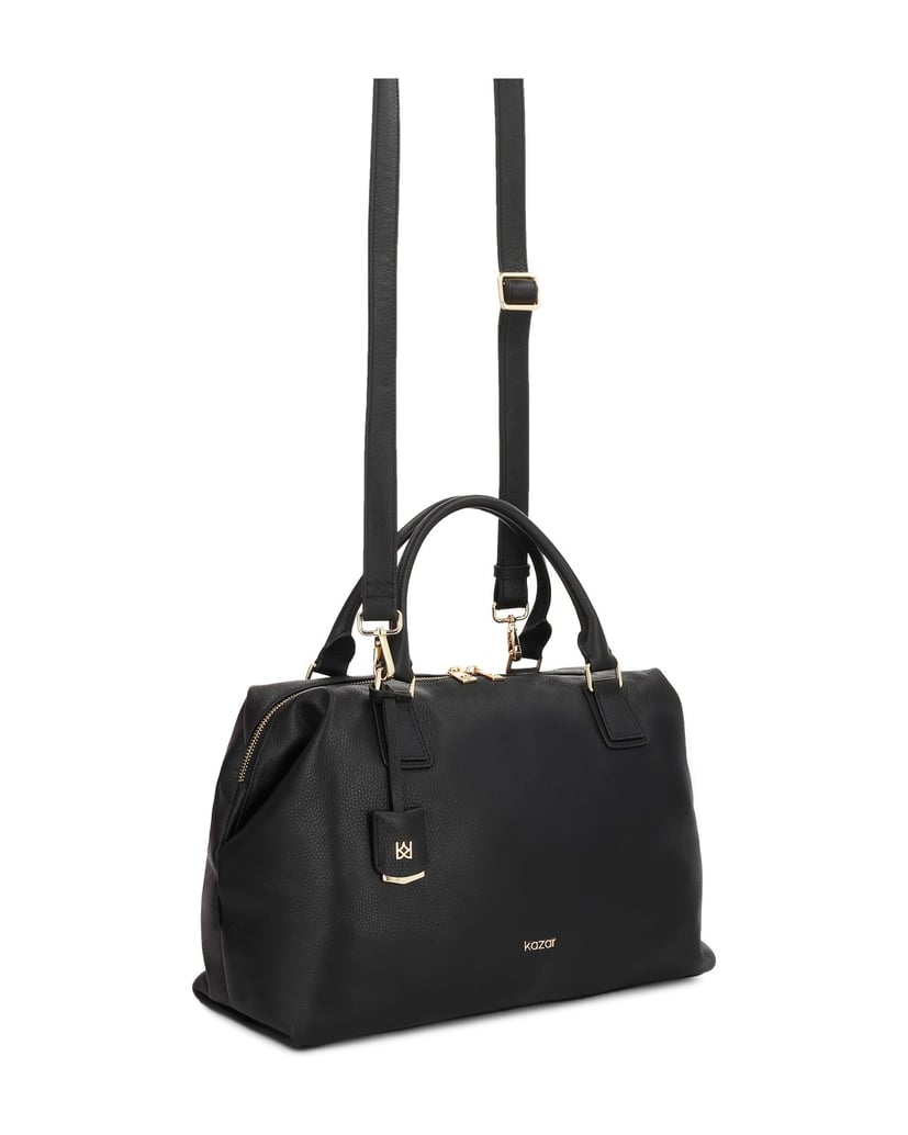 Kazar-Black-leather-handbag-with-key-ring-and-detachable-strap-čierna