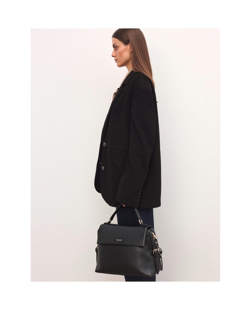 Kazar-Trapeze-black-handbag-with-flap-and-handgrip-čierna