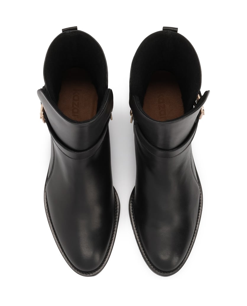 Kazar-Flache-Lederstiefel-mit-Riemen-schwarz