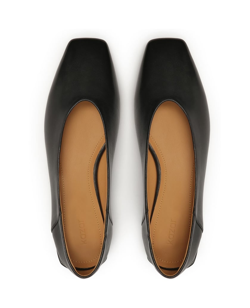 Kazar-Flat-pumps-with-extended-nose-černá
