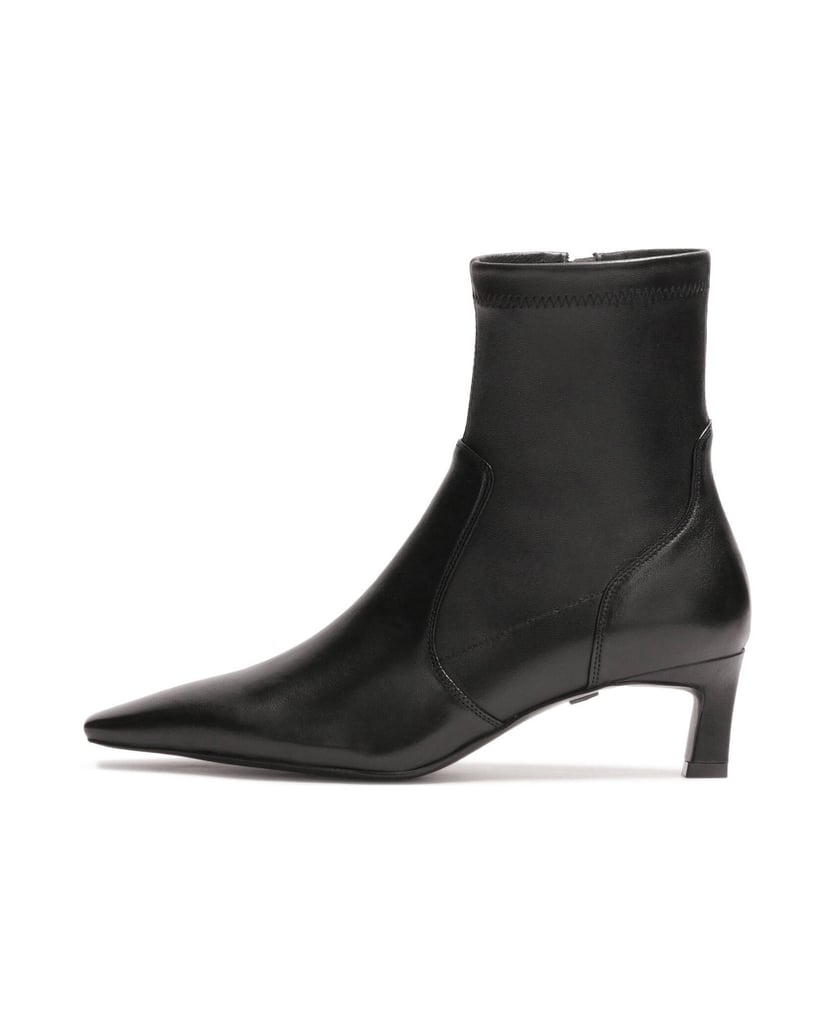 Kazar-Black-boots-with-extended-nose-čierna