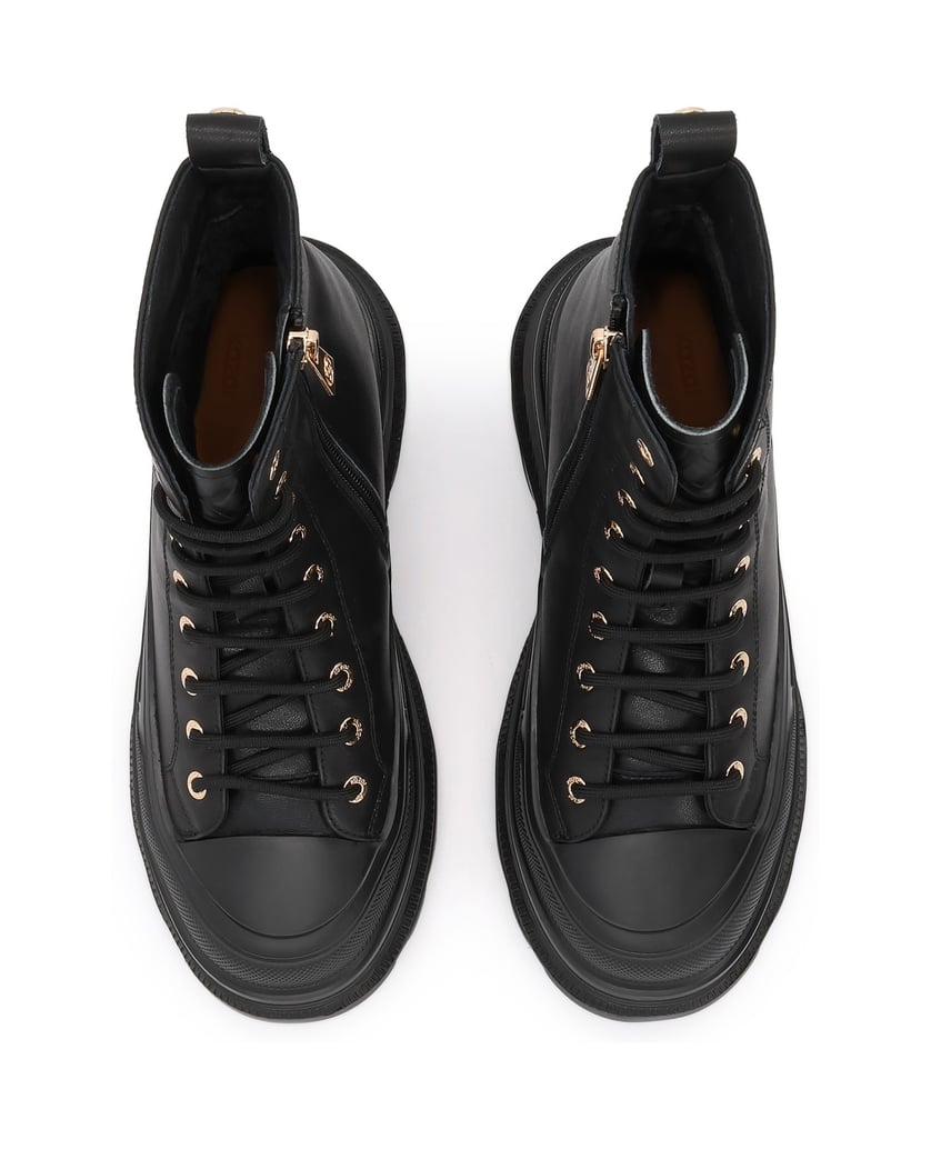 Kazar-Black-boots-on-a-sport-sole-čierna