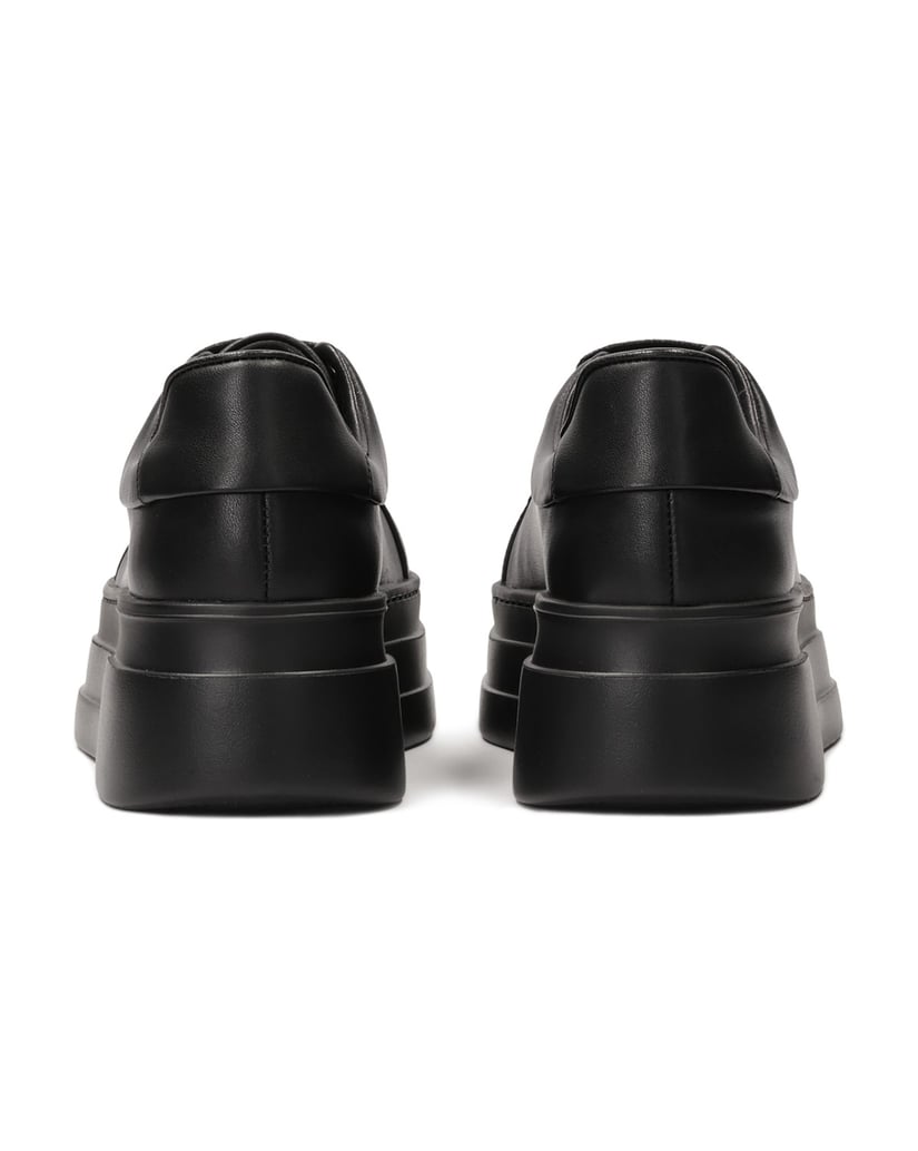 Kazar-Leather-sneakers-on-a-thick-straight-sole-černá