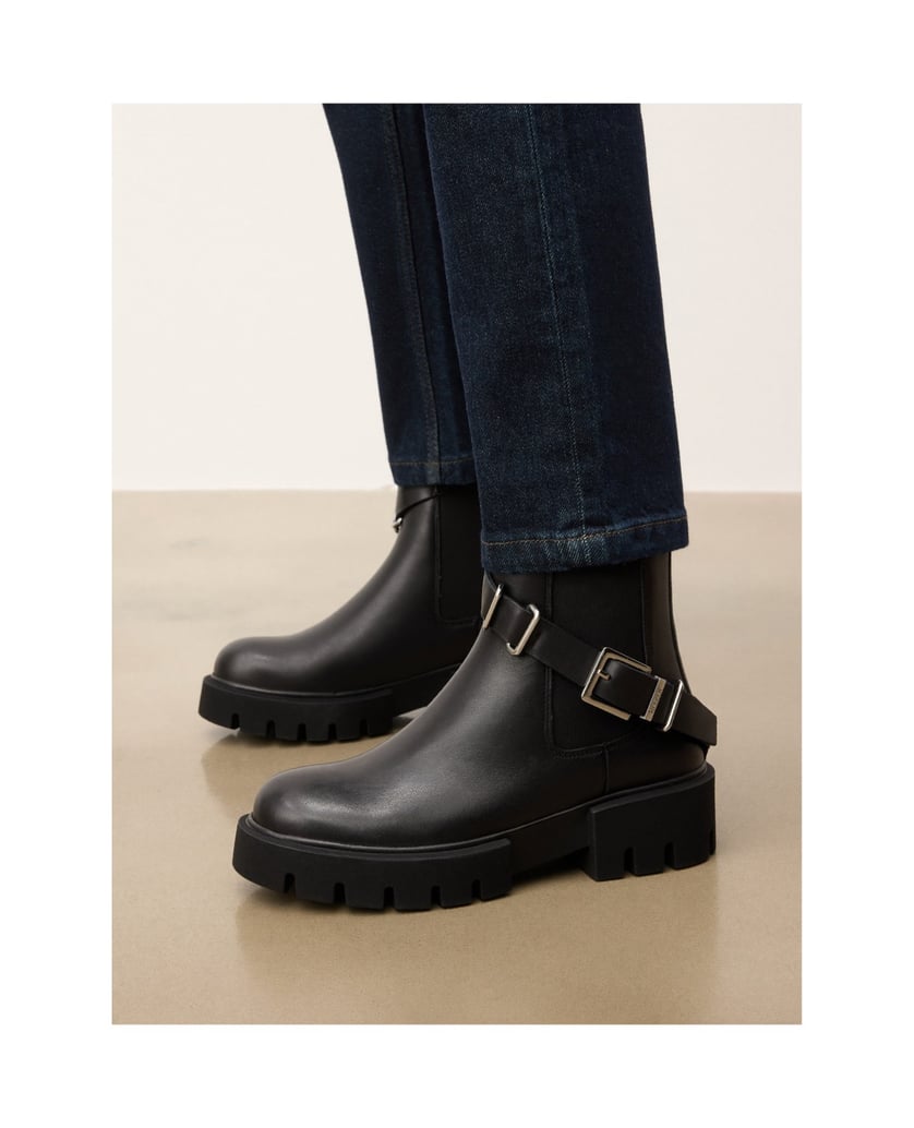 Kazar-Slip-on-boots-with-elastic-inserts-čierna