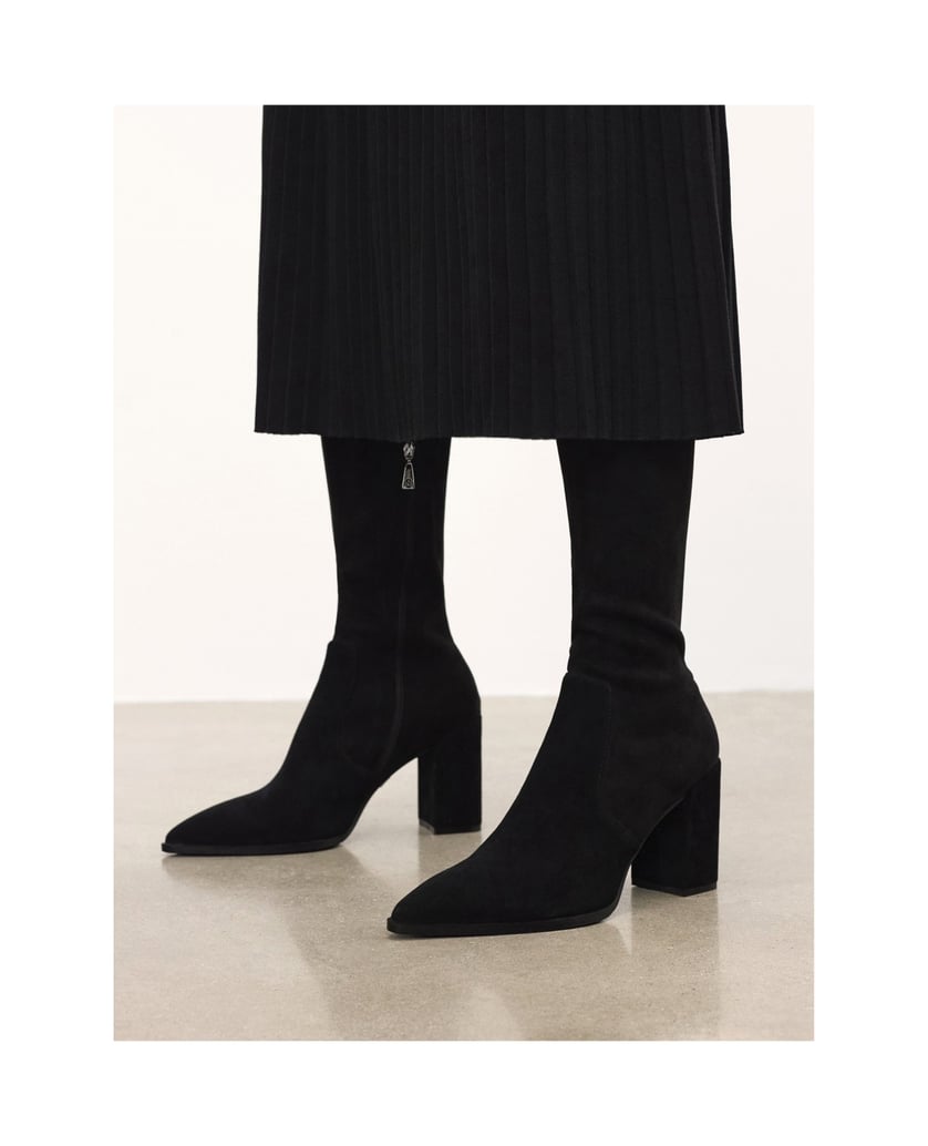 Kazar-Black-musketeers-made-of-combined-materials-čierna