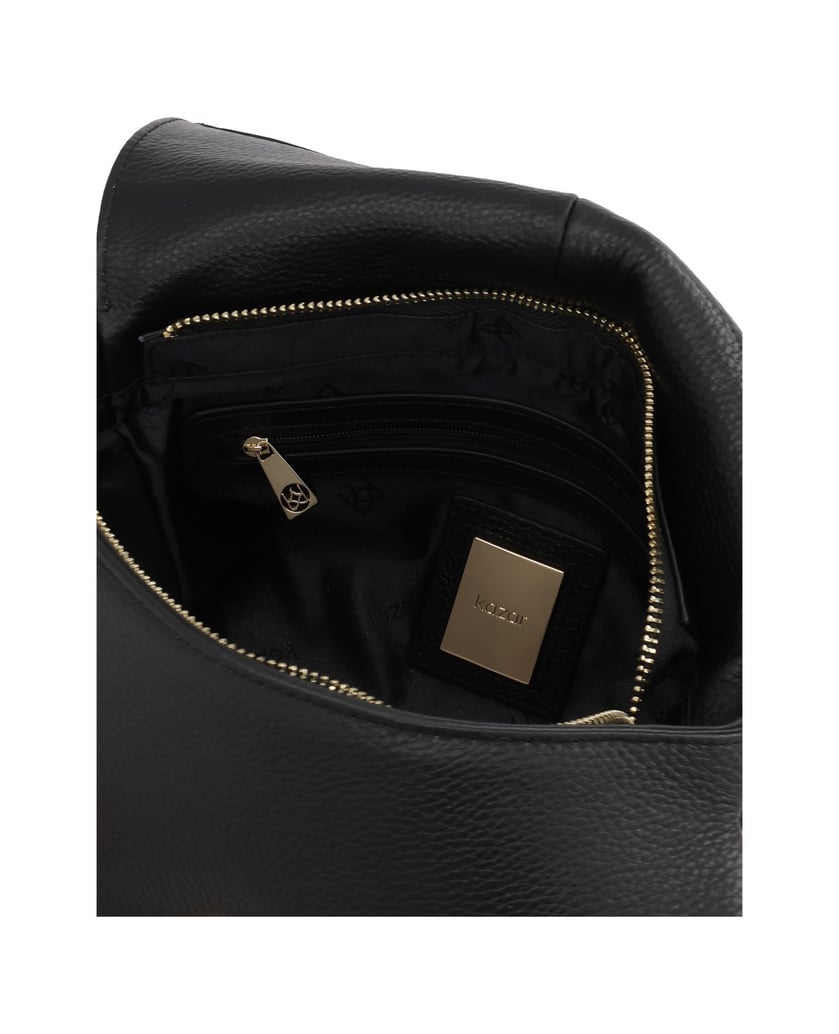 Kazar-Leather-backpack-with-flap-čierna
