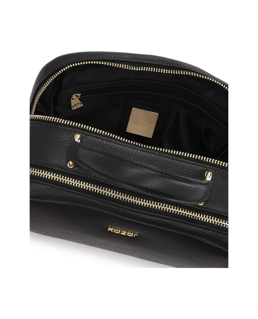 Kazar-Leather-handbag-with-a-geometric-shape-čierna