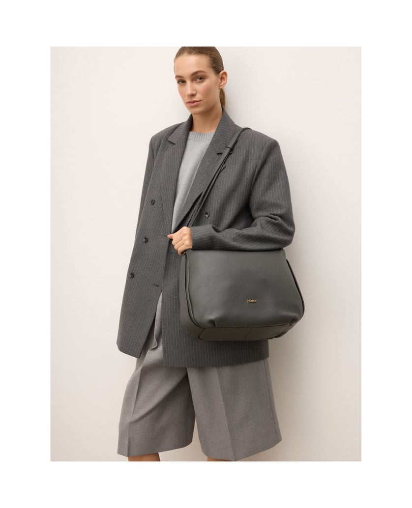 Kazar-Gray-handbag-with-a-comfortable-loose-fit-šedá