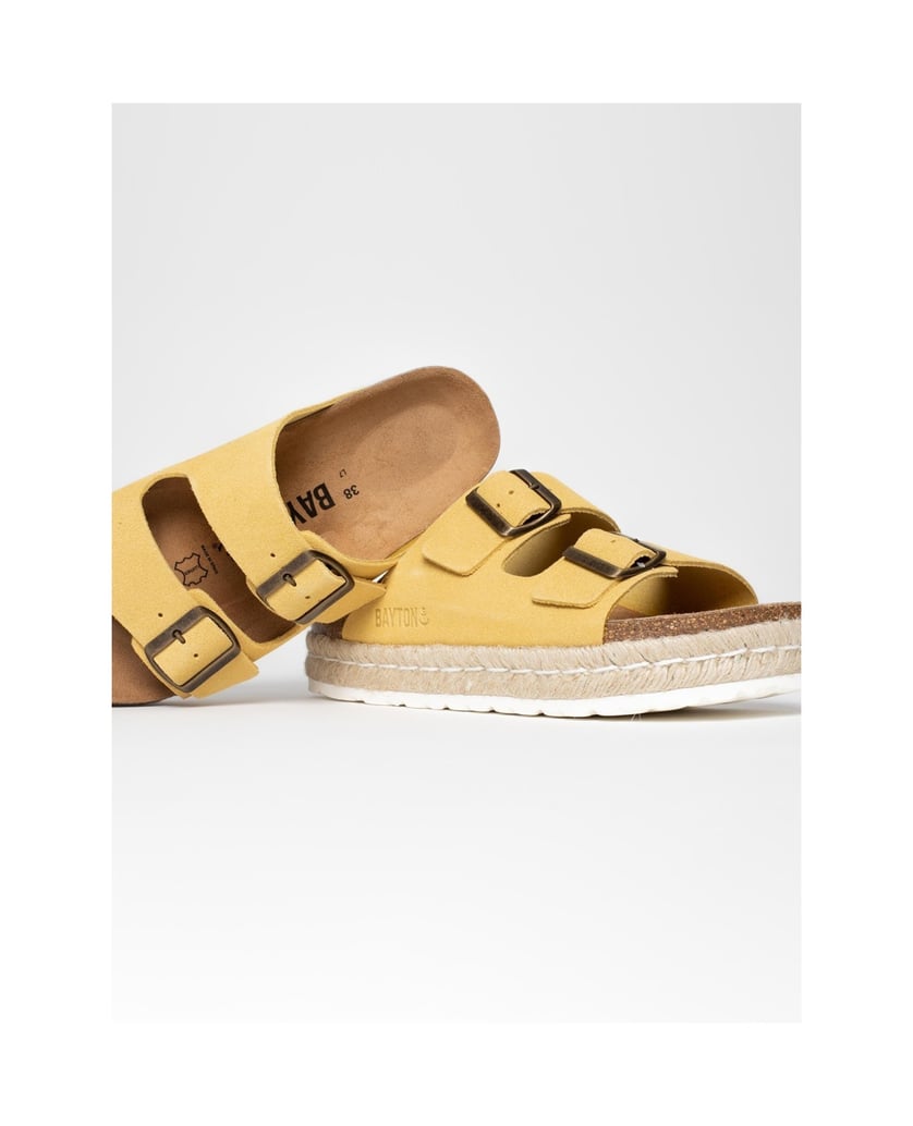 Bayton-Mules--Alcee-schwarz