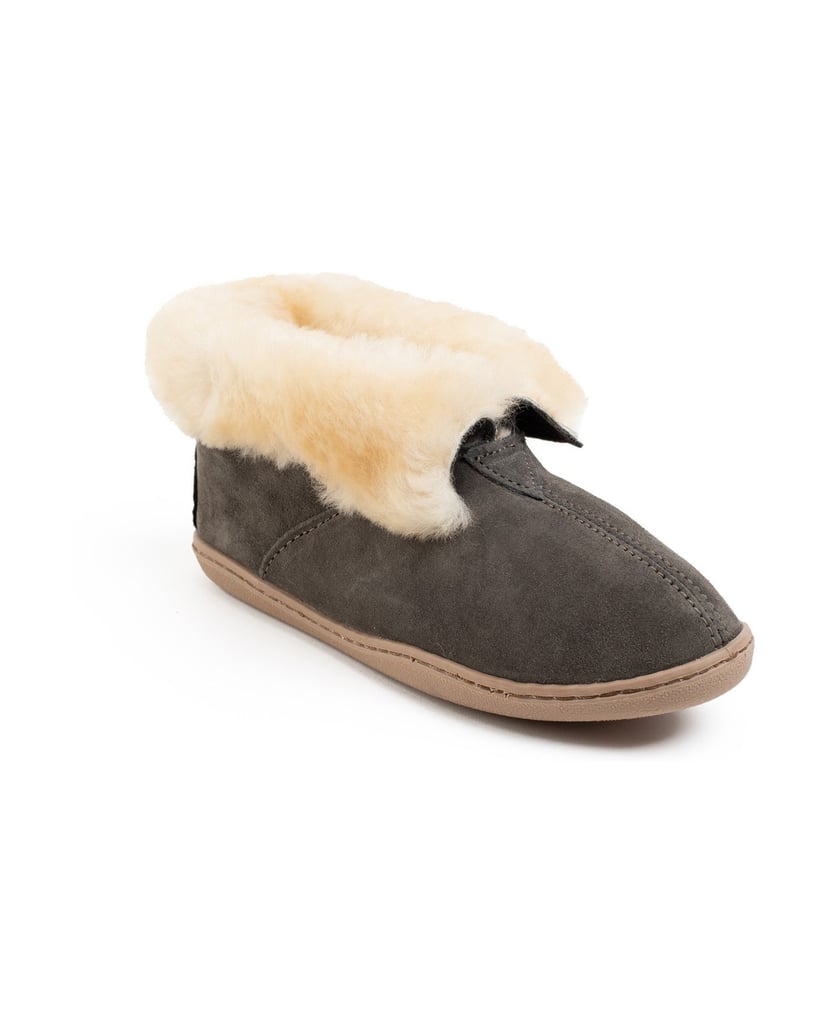 MINNETONKA-Sheepskin-Ankle-Boot-grau
