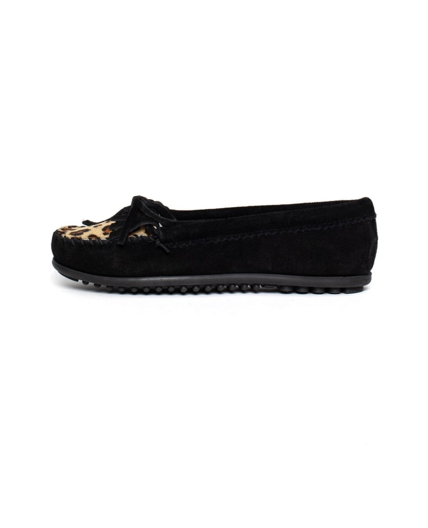 MINNETONKA-Leopard-Kilty-Moccasins-schwarz