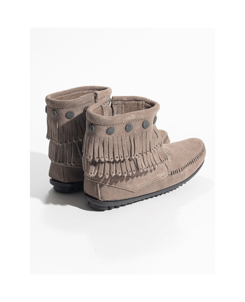 MINNETONKA-Double-Fringe-Side-Zip-Boots-camel