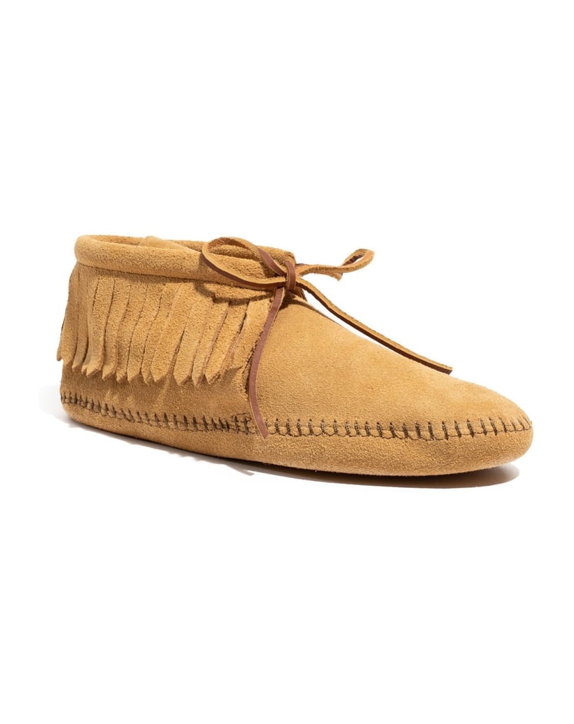MINNETONKA-Klassischer-Fransenstiefel-schwarz