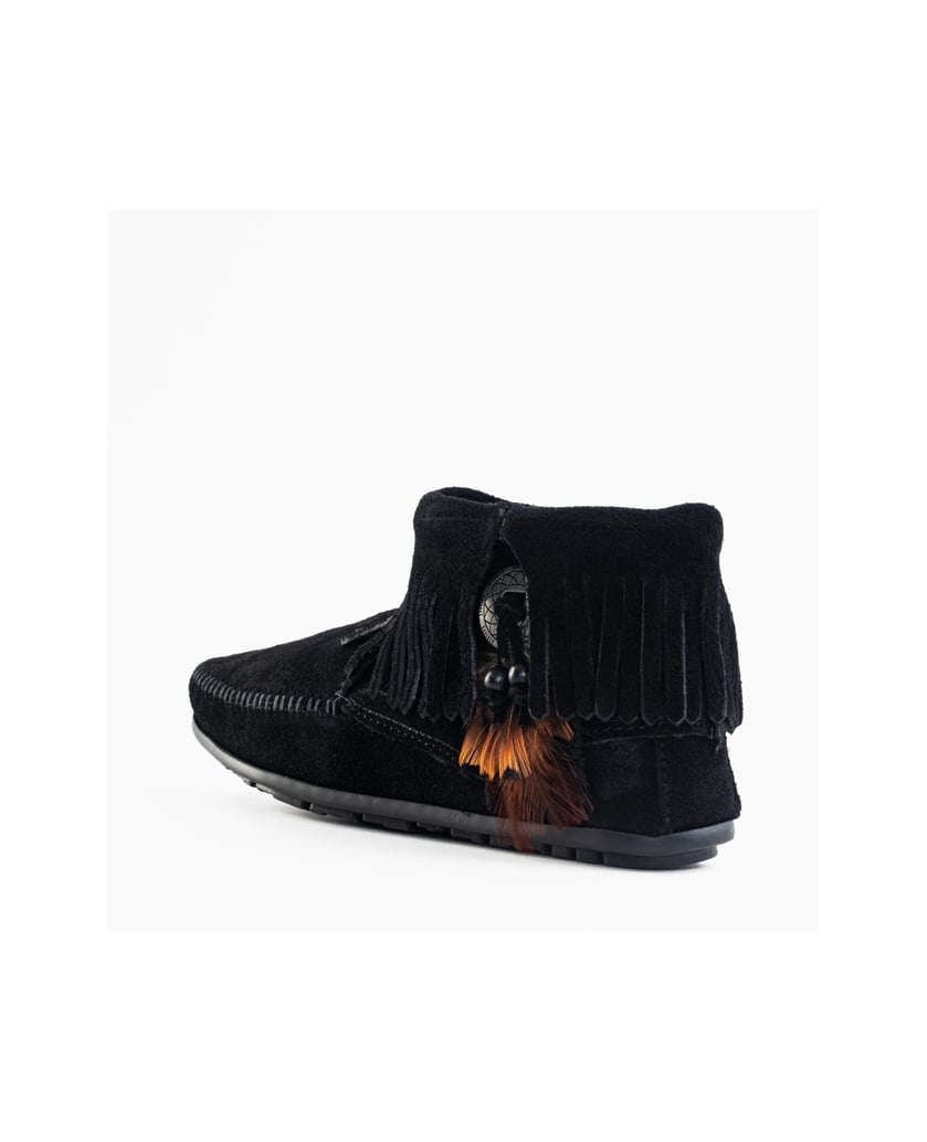 MINNETONKA-Concho-Feather-Low-Boots-cognac