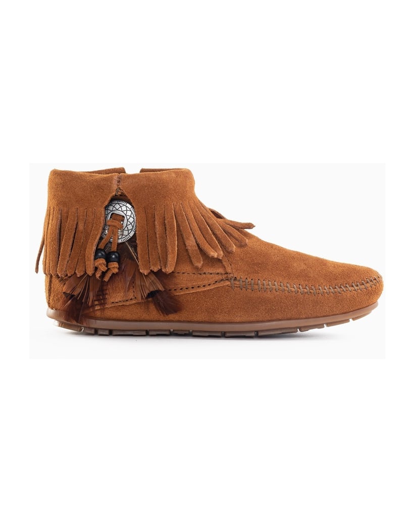 MINNETONKA-Concho-Feather-Low-Boots