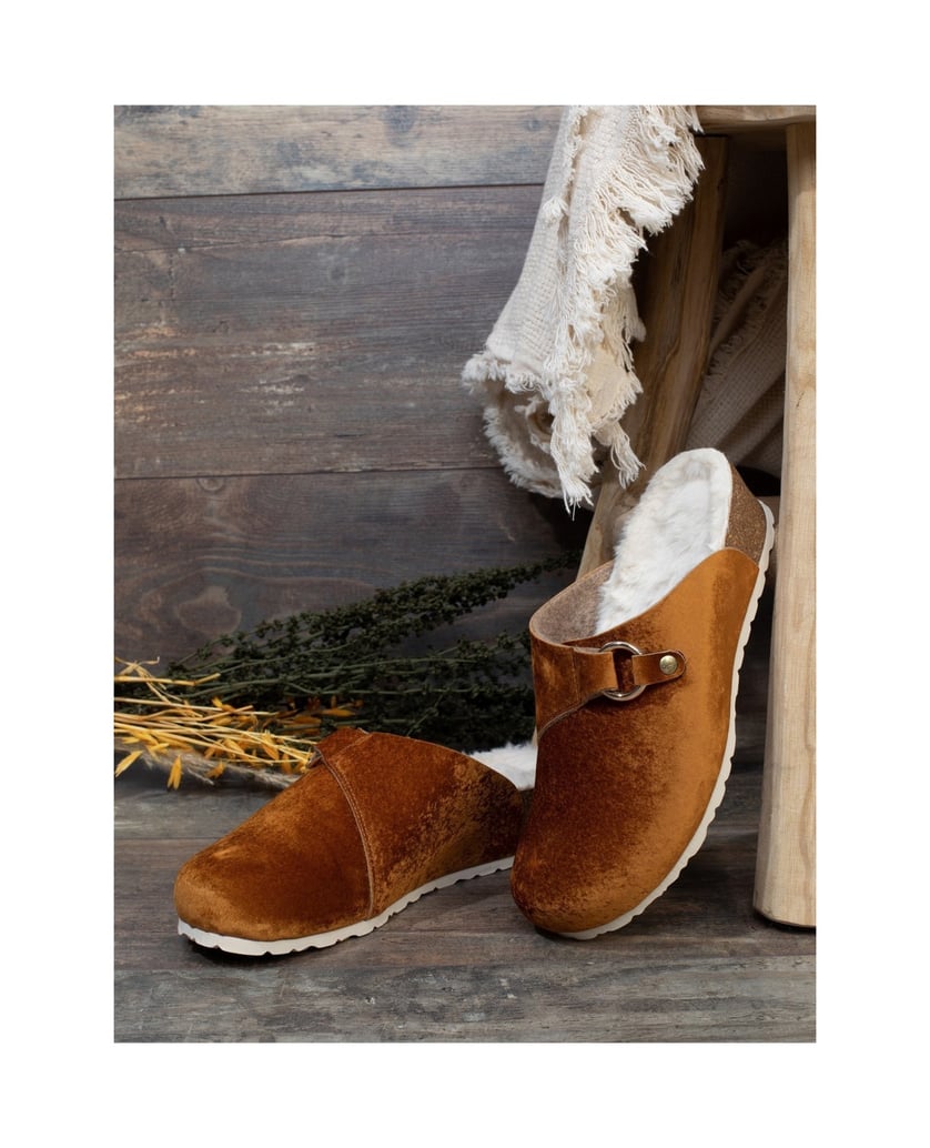 Bayton-Edinburgh-Clogs-für-Damen-camel-