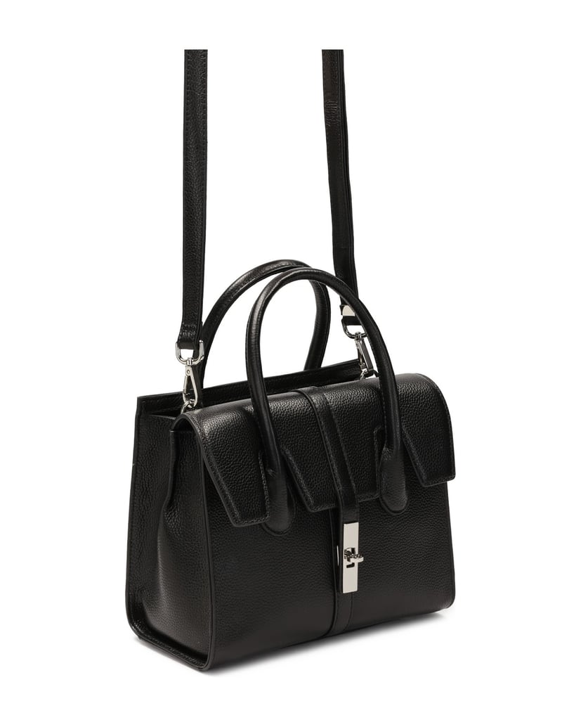 Kazar-Black-handbag-in-the-shape-of-a-trunk-čierna