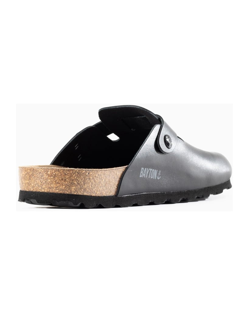 Bayton-Mules-men-Helios-schwarz