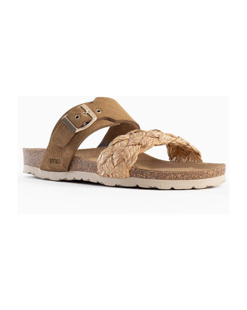 Bayton-Carina-mules-camel-