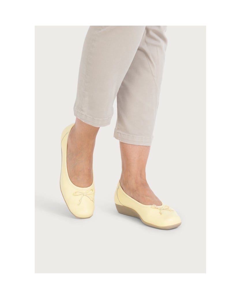 VITAFORM-Hirschleder-Ballerinas-gelb