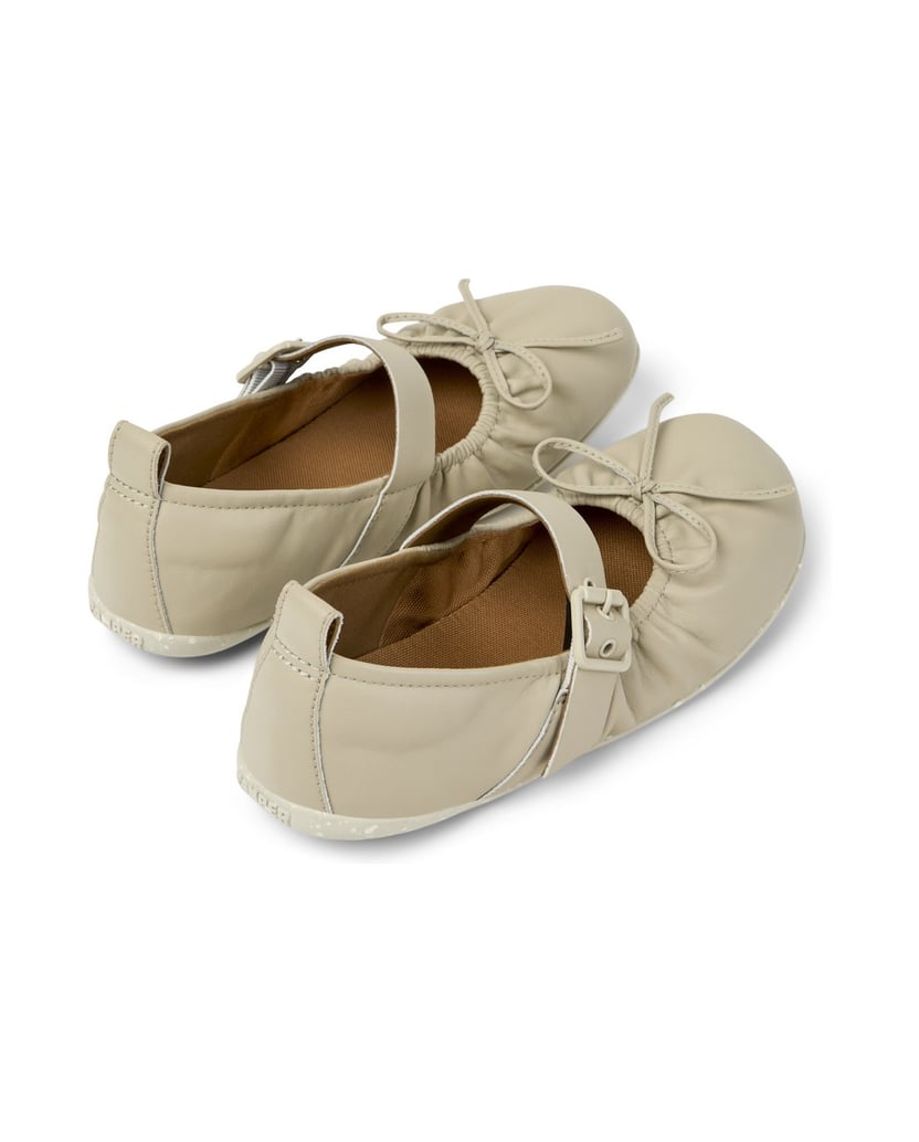 Camper-Ballerinas-Wabi-weiss