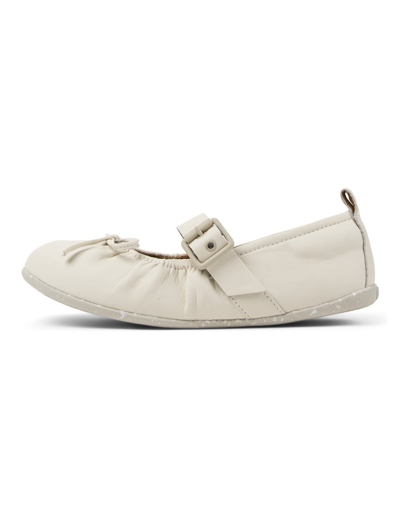 Camper-Ballerinas-Wabi-weiss