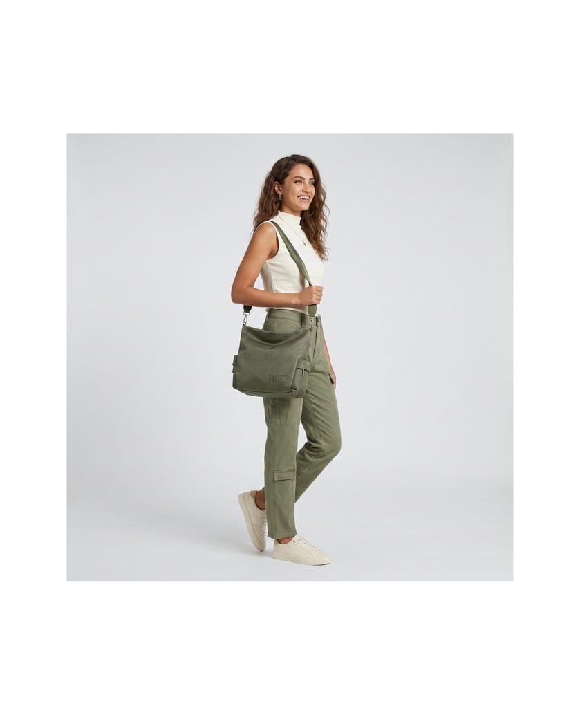 SURI-FREY-vrecko-SFY-SURI-Sports-Marry-khaki