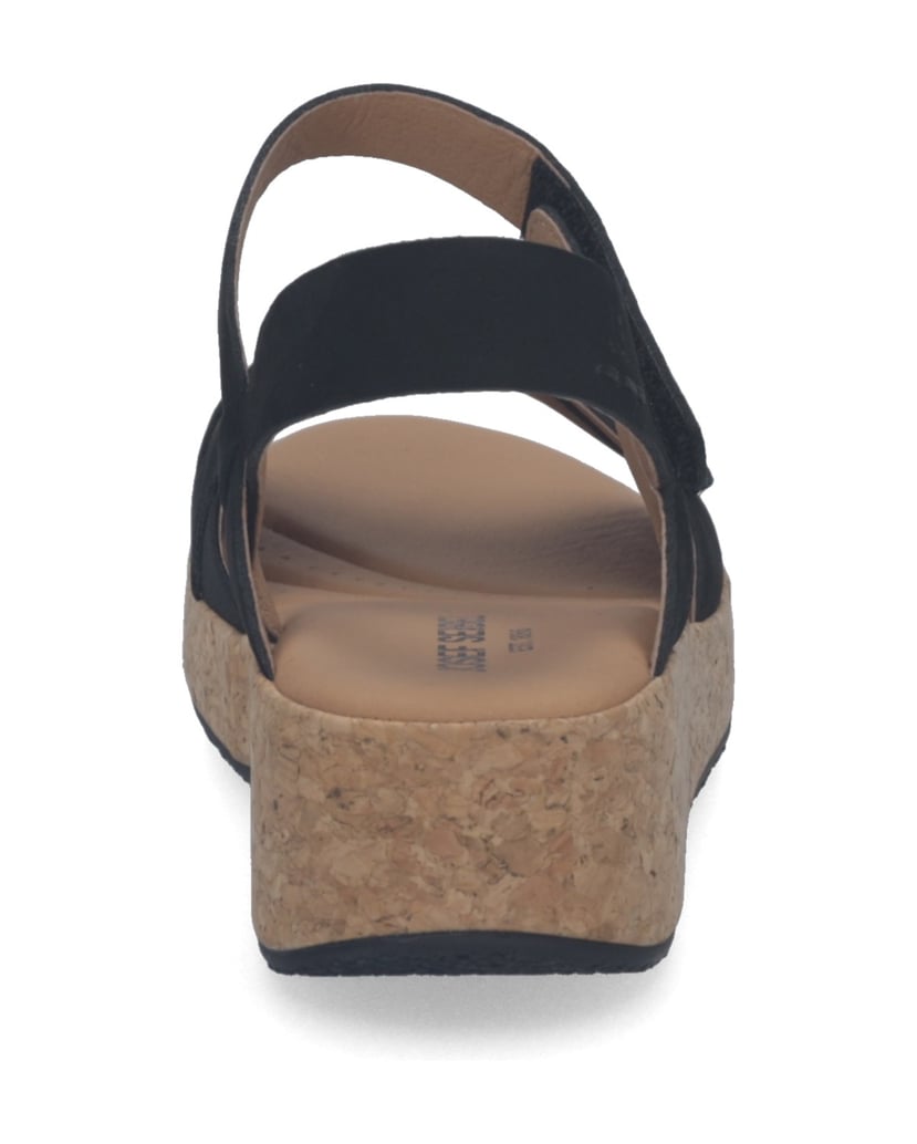 JOSEF-SEIBEL-Evita-03-černá