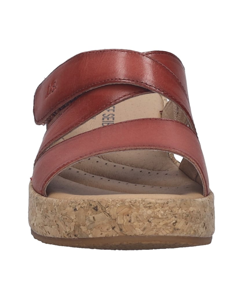 JOSEF-SEIBEL-Evita-04-lila