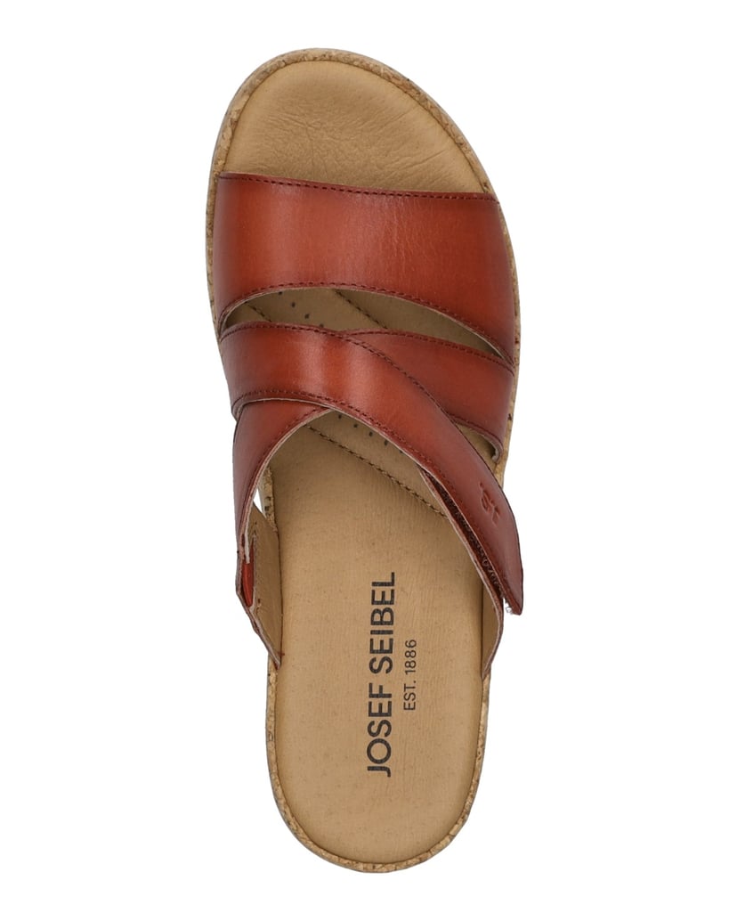JOSEF-SEIBEL-Evita-04-lila