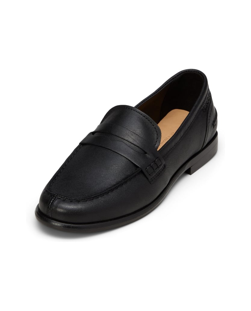 Marc-O´Polo-Penny-Loafer-Model-Fiona-schwarz