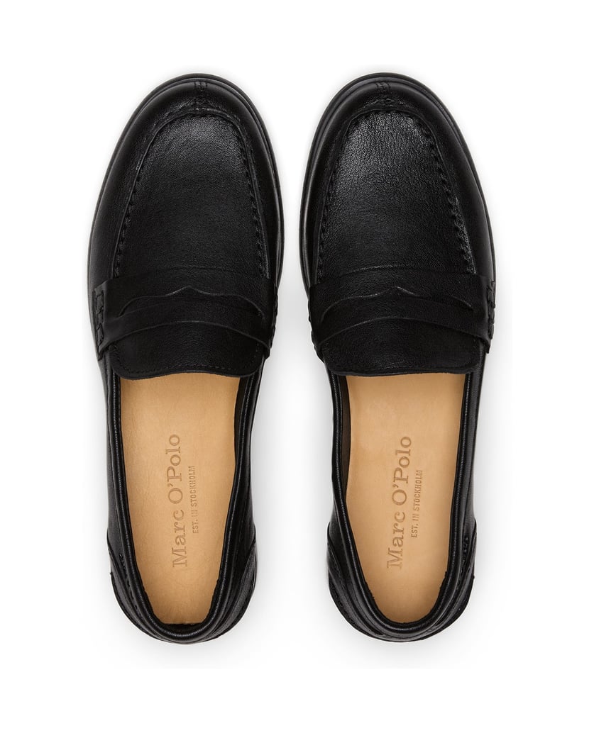 Marc-O´Polo-Penny-Loafer-Model-Fiona-schwarz