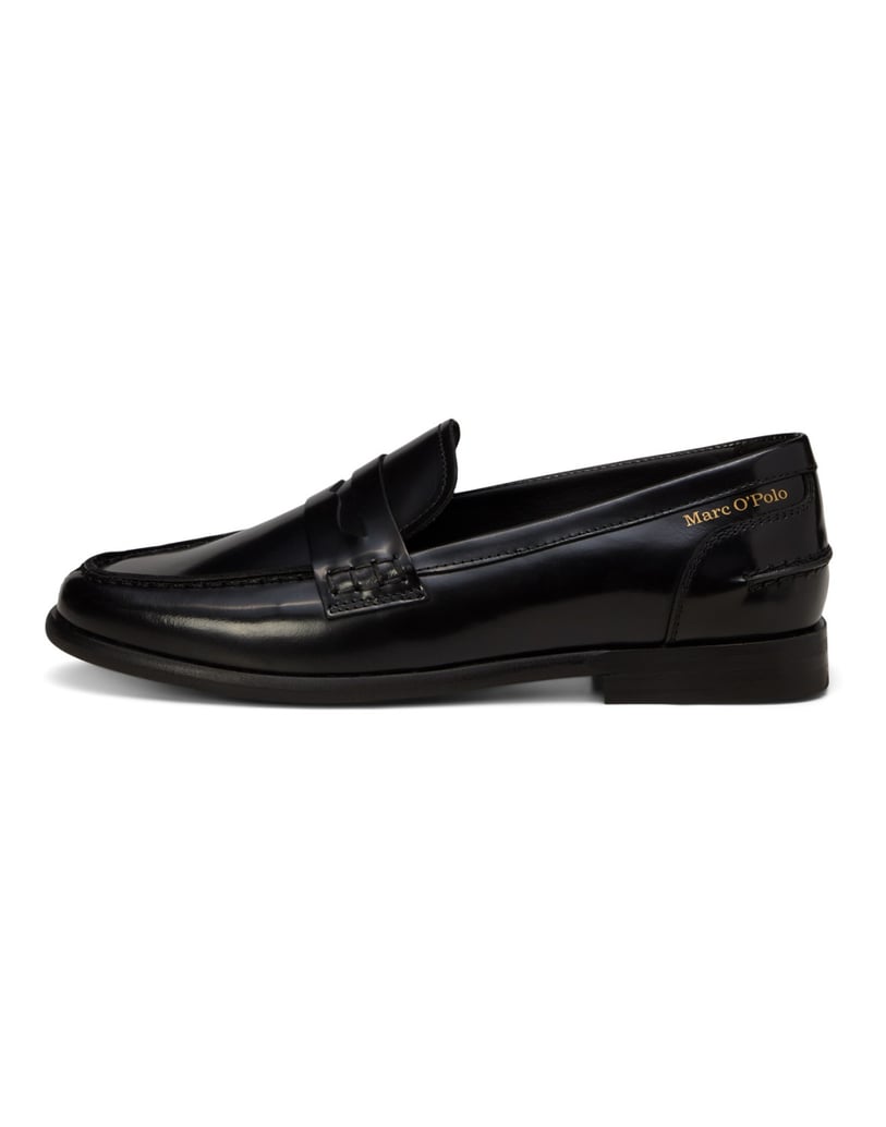 Marc-O´Polo-Penny-Loafer-Model-Fiona-schwarz