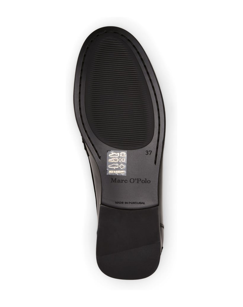 Marc-O´Polo-Penny-Loafer-Model-Fiona-schwarz